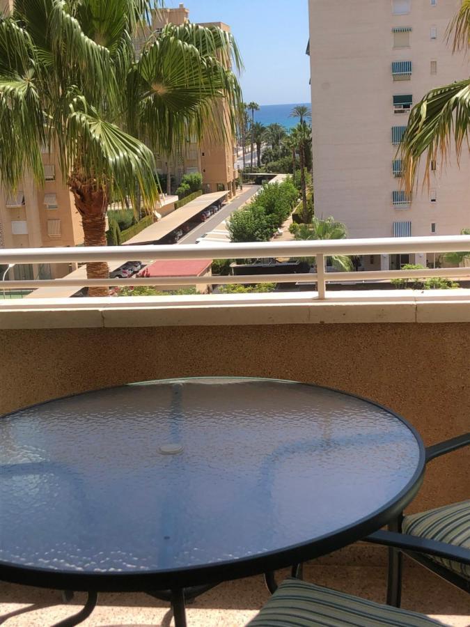 Precioso Apartamento En Urbanizacion Junto Al Mar. Alicante Bagian luar foto