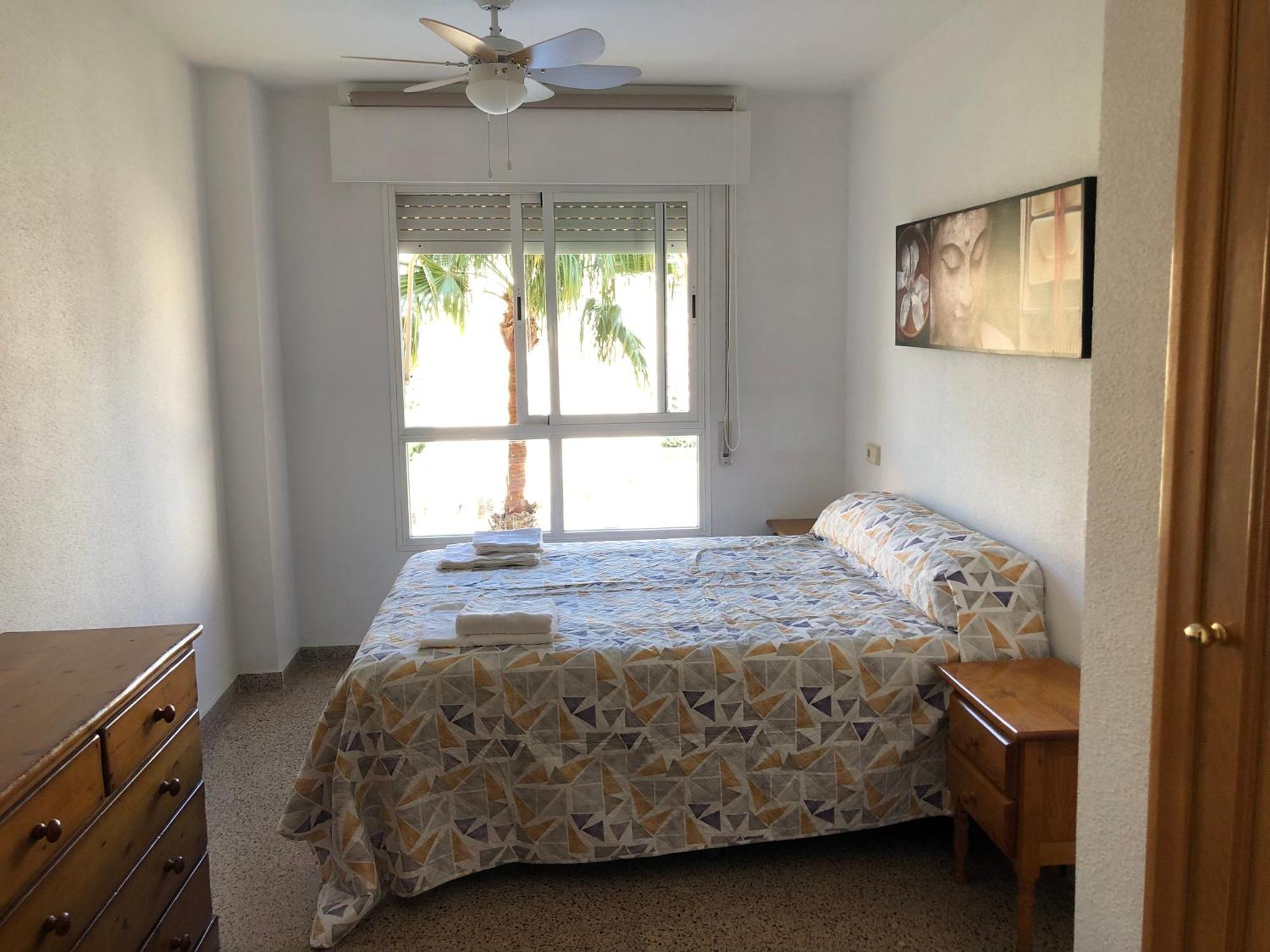 Precioso Apartamento En Urbanizacion Junto Al Mar. Alicante Bagian luar foto