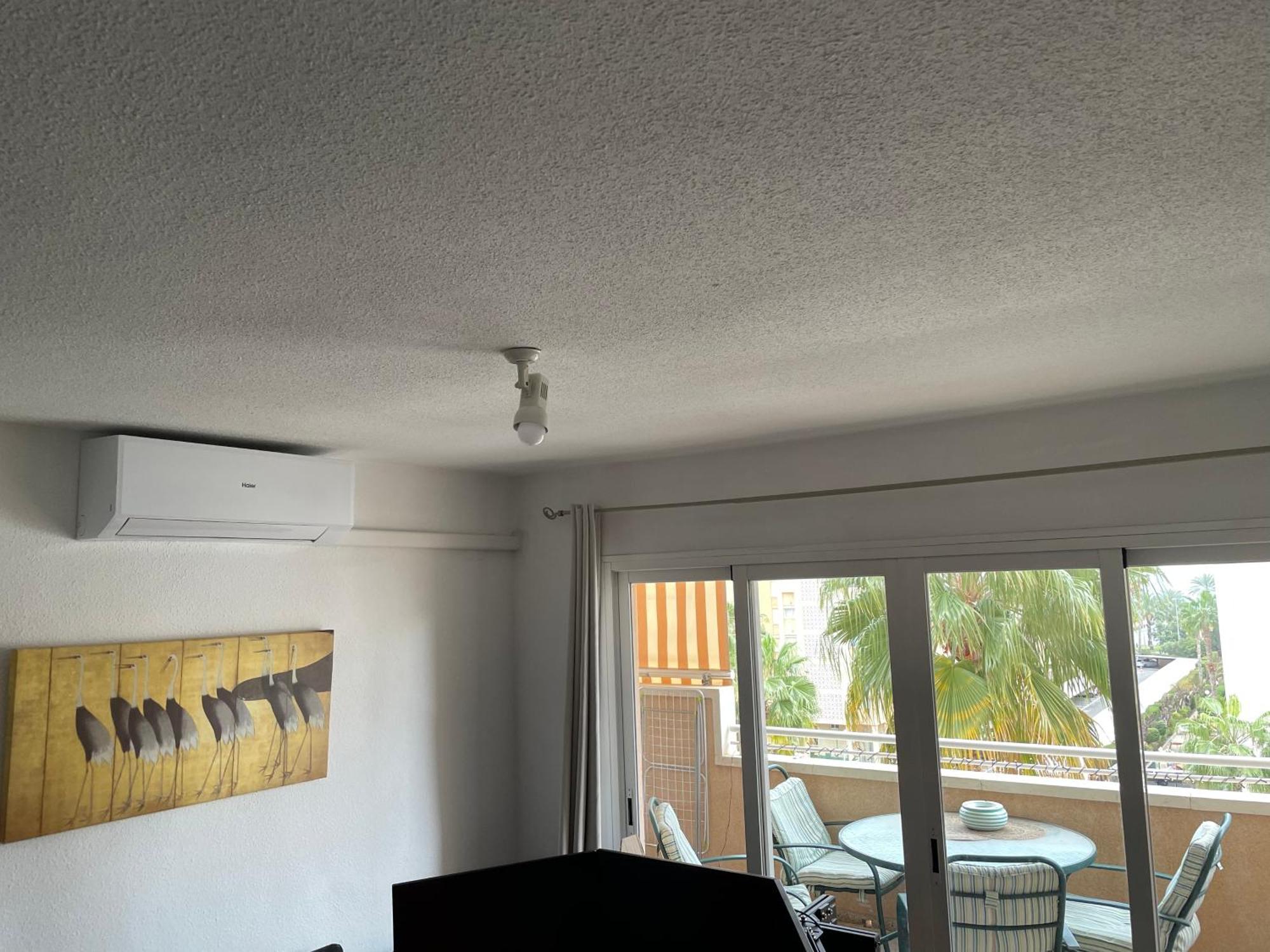 Precioso Apartamento En Urbanizacion Junto Al Mar. Alicante Bagian luar foto